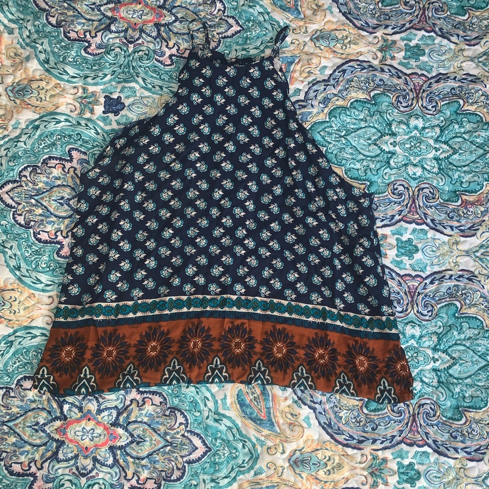 Shirt - Picture 2 of 3